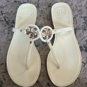 Tory Burch Jelly Flip flops 🔥🔥🔥